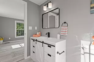 109 Purchase St, Manchester, NH 03103 - Photo 35