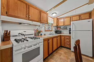 47 Fox Hill Ln, Conway, NH 03813 - Photo 3