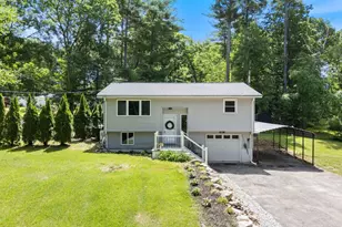 8 Diana Rd, Derry, NH 03038 - Photo 1