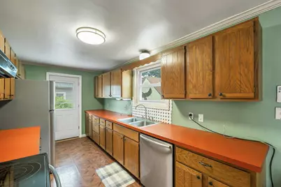 244 Pine Street, Laconia, NH 03246 - Photo 7