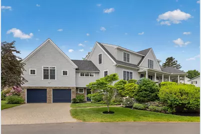 31 Pleasant Point Drive, Portsmouth, NH 03801 - Photo 11