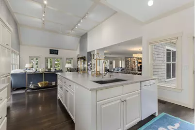 31 Pleasant Point Drive, Portsmouth, NH 03801 - Photo 23