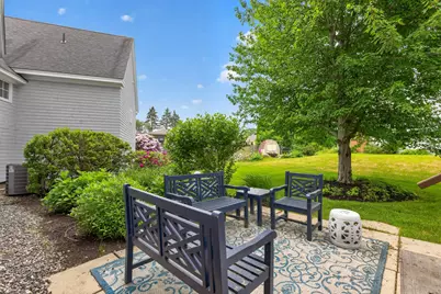 31 Pleasant Point Drive, Portsmouth, NH 03801 - Photo 13