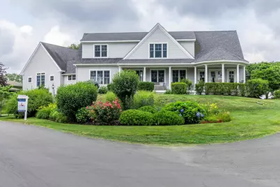 31 Pleasant Point Drive, Portsmouth, NH 03801 - Photo 9