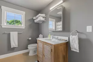 31 Pleasant Point Dr, Portsmouth, NH 03801 - Photo 43