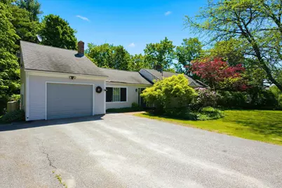 221 School Street, Tilton, NH 03276 - Photo 3