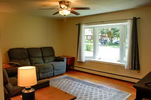 49 Robbins Rd, Keene, NH 03431 - Photo 9