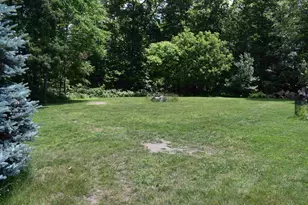 1 Whitneys Grove, Derry, NH 03038 - Photo 5