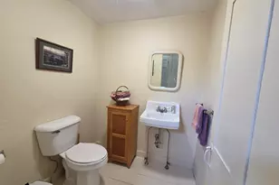 372 Canaan St, Canaan, NH 03741 - Photo 21