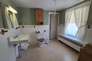 372 Canaan St, Canaan, NH 03741 - Photo 27