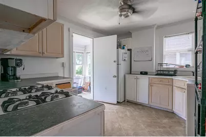 17 Grand Avenue, Nashua, NH 03060 - Photo 5
