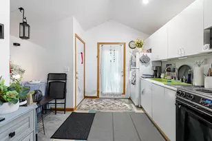 24 Wilder St, Peterborough, NH 03458 - Photo 7