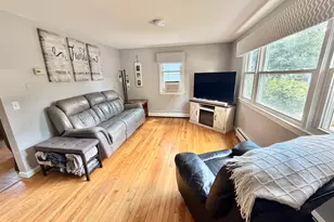 121 Michigan Ave, Manchester, NH 03104 - Photo 9