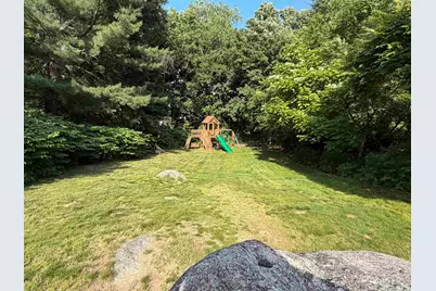 121 Michigan Avenue, Manchester, NH 03104 - Photo 29