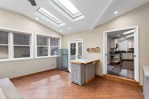 7 Jenny Hill Ln, Nashua, NH 03062 - Photo 11