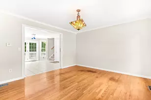 105 Wyndridge Cir, Pelham, NH 03076 - Photo 15