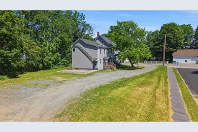 35 South Street, Claremont, NH 03743 - Photo 9