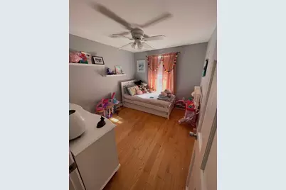 29 Sherburne Street, Manchester, NH 03104 - Photo 9
