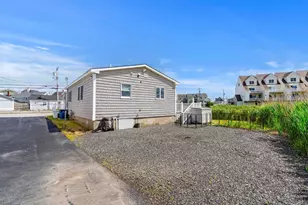 527 Ocean Blvd, Hampton, NH 03842 - Photo 39