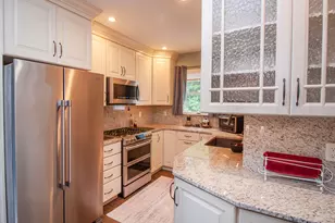 234 Lafayette St, Manchester, NH 03102 - Photo 5