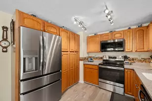 152 Flagg Rd, Rochester, NH 03839 - Photo 5