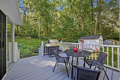 60 Trestle Brook Drive, Nashua, NH 03062 - Photo 9