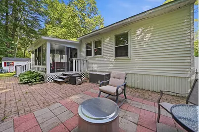 60 Trestle Brook Drive, Nashua, NH 03062 - Photo 11