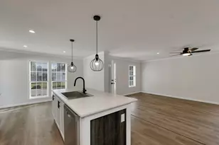 8 Chestnut Rd, North Hampton, NH 03862 - Photo 5