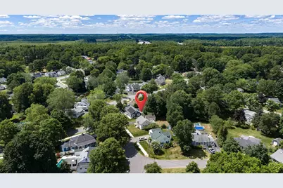 547 Colonial Drive, Portsmouth, NH 03801 - Photo 3