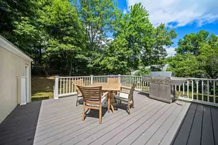 547 Colonial Dr, Portsmouth, NH 03801 - Photo 29