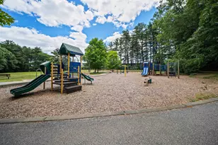 547 Colonial Dr, Portsmouth, NH 03801 - Photo 31