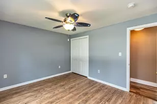 230 Lovering St, Manchester, NH 03109 - Photo 23