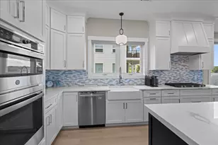 1332 Union Ave, Laconia, NH 03246 - Photo 7