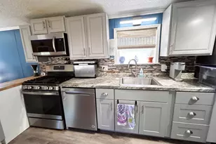 50 Hilton Ave, Exeter, NH 03833 - Photo 5