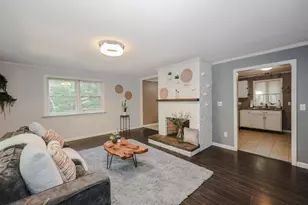 105 Kilrea Rd, Derry, NH 03038 - Photo 3