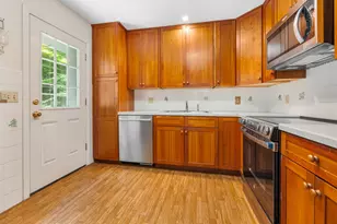 328 Hanover Center Rd, Hanover, NH 03750 - Photo 13