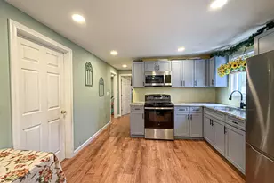 3 Harris Ave, Hampton, NH 03842 - Photo 17