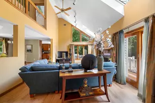 6 Summer Dr, Londonderry, NH 03053 - Photo 9