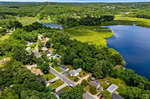 103 Highland St, Hudson, NH 03051 - Photo 5