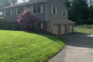 47 Farmington Rd, Nashua, NH 03060 - Photo 3