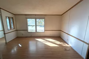 545 Elm St, Milford, NH 03055 - Photo 11