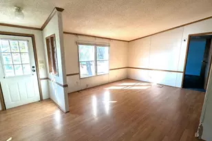 545 Elm St, Milford, NH 03055 - Photo 13