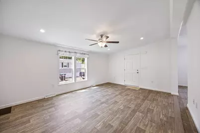 29 Lowell Road #43, Salem, NH 03079 - Photo 11