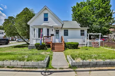 160 West Hollis Street #B, Nashua, NH 03060 - Photo 1