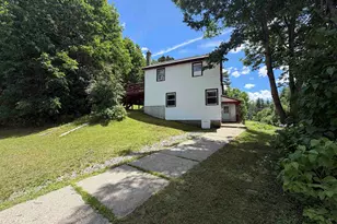892 S Main St, Newport, NH 03773 - Photo 9