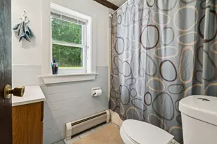 892 S Main St, Newport, NH 03773 - Photo 17