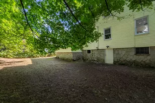 857 Union St, Manchester, NH 03104 - Photo 29