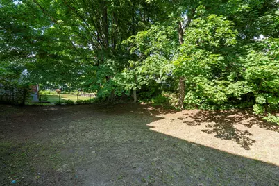 857 Union Street, Manchester, NH 03104 - Photo 29