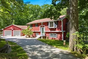 140 Appletree Rd, Auburn, NH 03032 - Photo 3