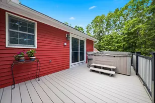 140 Appletree Rd, Auburn, NH 03032 - Photo 9